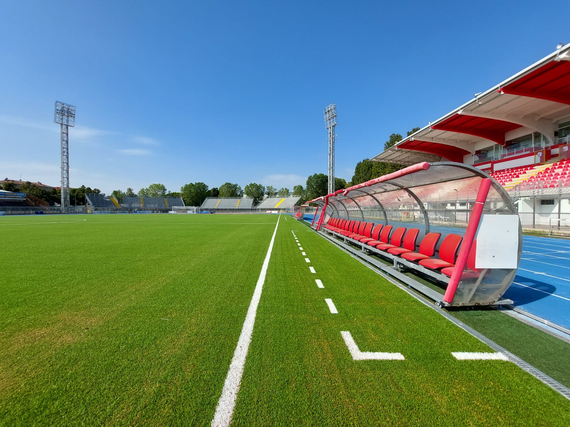 Stadio Romeo Neri Completati I Lavori Di Posa Del Nuovo Manto