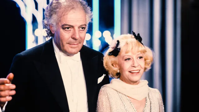 Federico Fellini sul set de La città delle donne - 1980, foto di Deborah Beer © Archivi Cinemazero - Pordenone 02.jpg