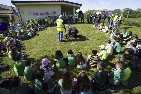 A San Salvatore il germoglio dell’Albero della Pace grazie ai bambini della scuola primaria e al gruppo CIVIVO