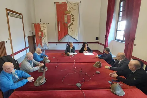 Il sindaco Sadegholvaad e la vice sindaca Bellini incontrano gli Alpini