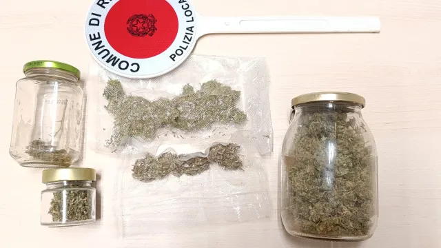 sequestro della polizia locale 15 dicembre 25