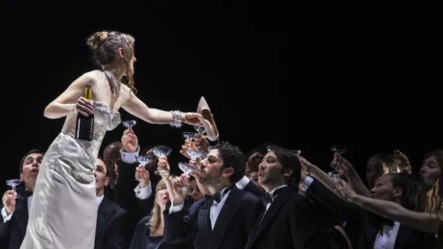 traviata teatro comunale ferrara
