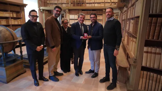 nuovo servoscala biblioteca gambalunga