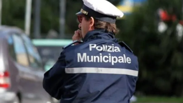 poliziamunicipale3_9.jpg