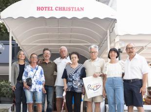 turisti fedeli all'hotel christian