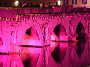 Ponte di Tiberio in rosa