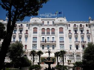 grand hotel