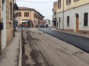 nuovo_manto_stradale_sui_viali_della_circonvallazione.jpeg