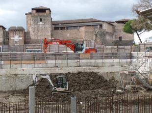 teatro_galli_cantiere_gli_scavi_sullarea_della_torre_scenica.jpg