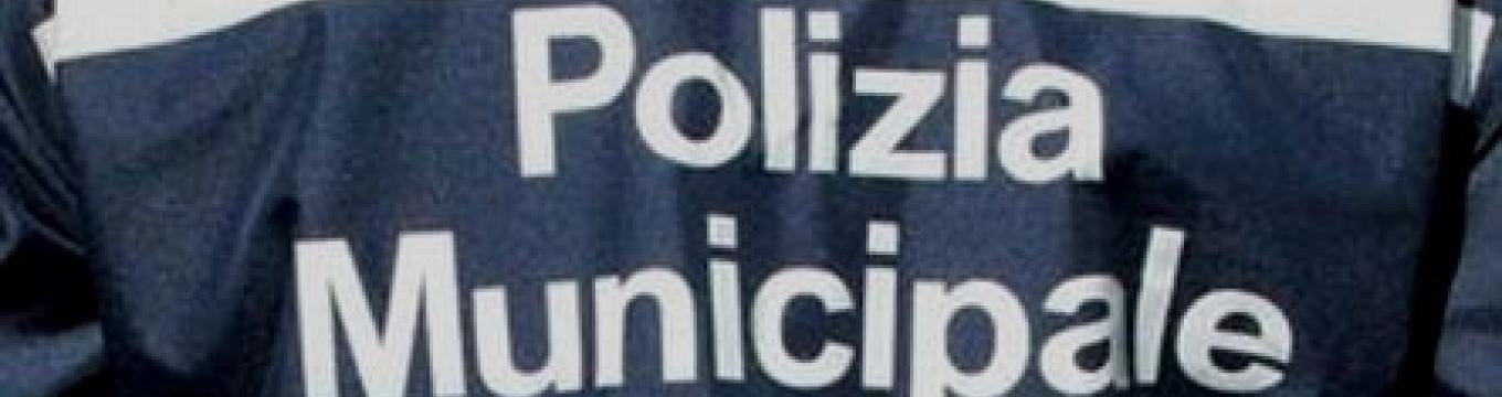 poliziamunicipaleagente_7.jpg