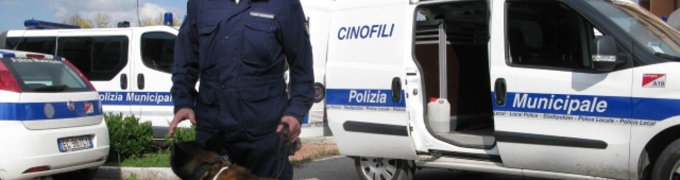 unita_cinofila_della_polizia_municipale_di_bologna.jpg